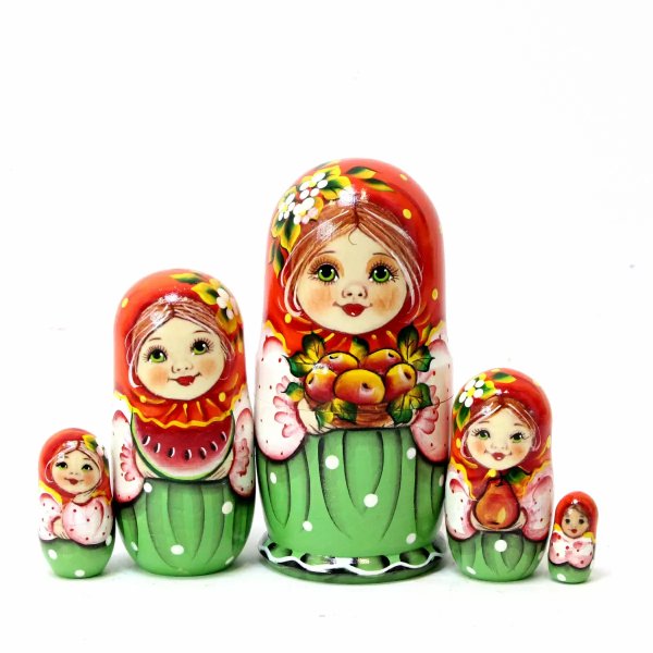 Матрешка Маша с яблоками 5м14
