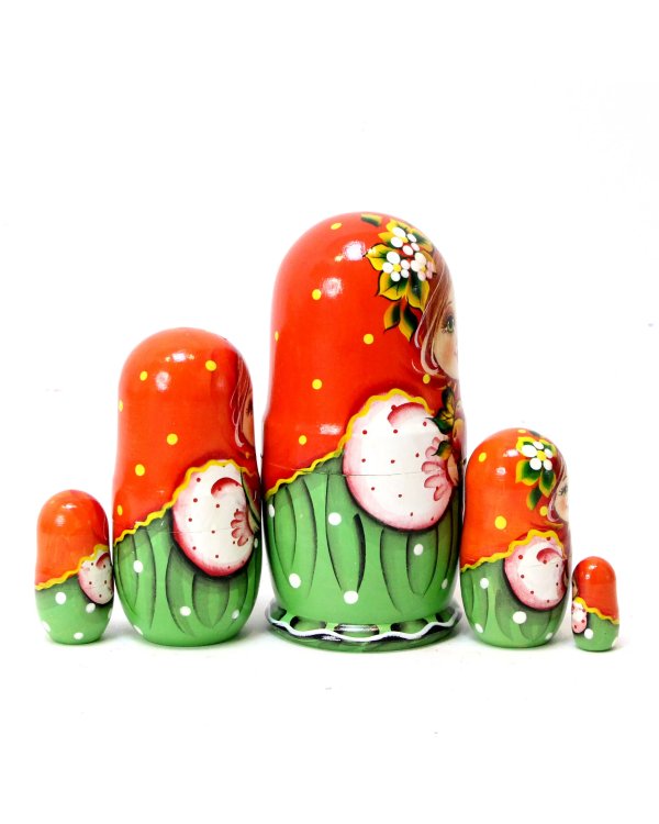 Матрешка Маша с яблоками 5м14