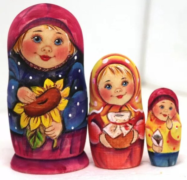 Матрешка Ваня с подсолнухом 3м11 Матрешка Ваня с подсолнухом 3м11