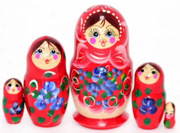 Матрешка Валентина красная 5м9