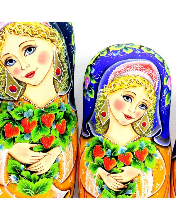 Матрешка С клубничным орнаментом 10м48см
