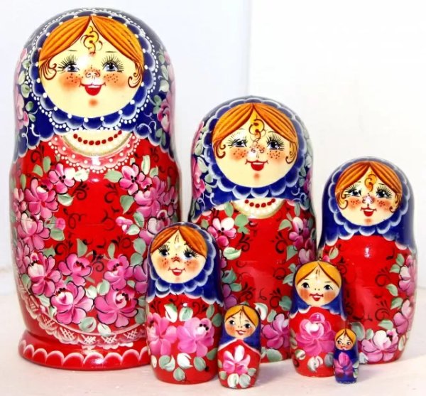 Матрешка Лена сине-красная 7м21
