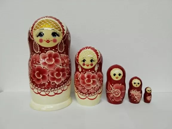 Матрешка Оксана гжель красная 5 м17 см