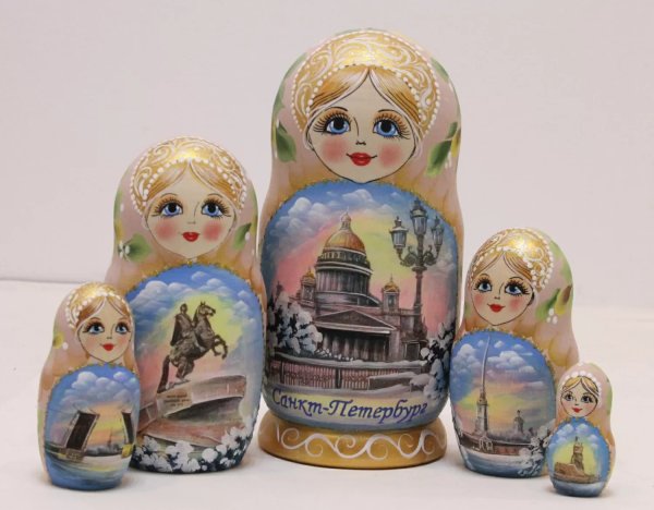 Матрешка Санкт-Петербург зима (бежевая) 17см 5м