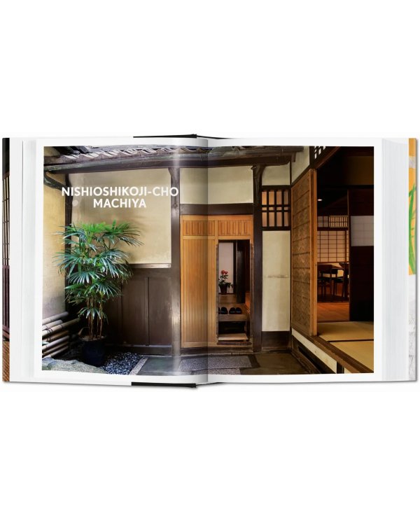 Living in Japan. 40th Ed.
