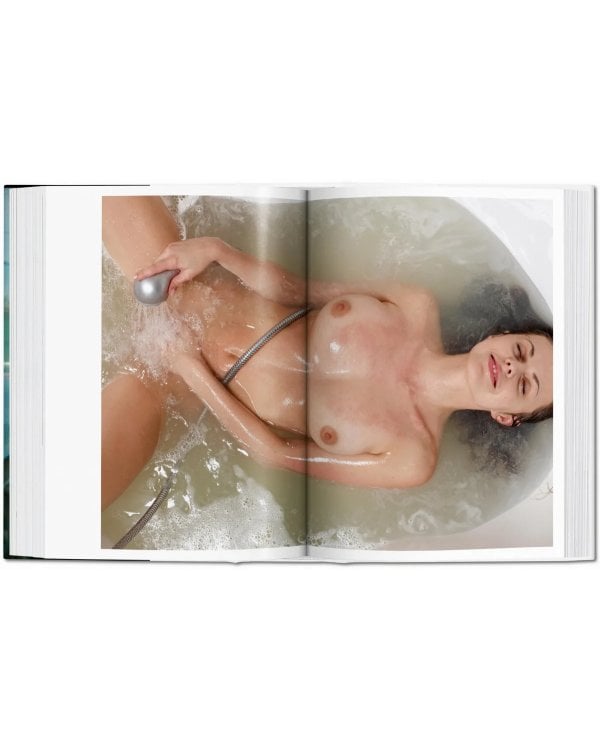 The New Erotic Photography