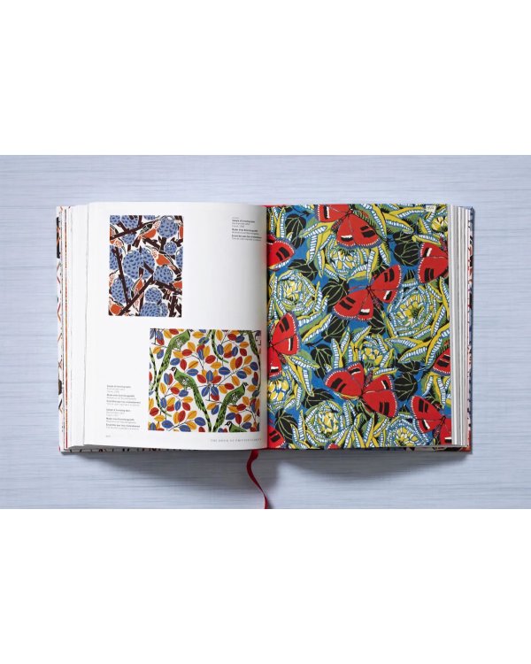 The Book of Printed Fabrics. From the 16th century until today