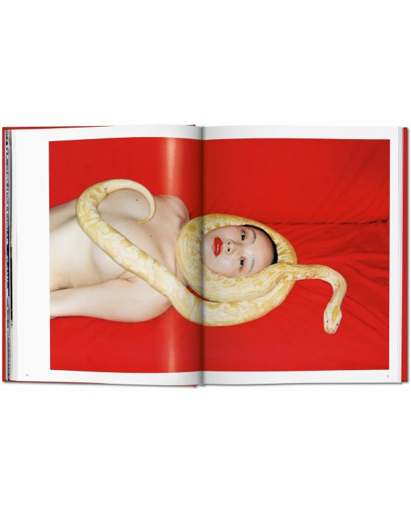 Ren Hang