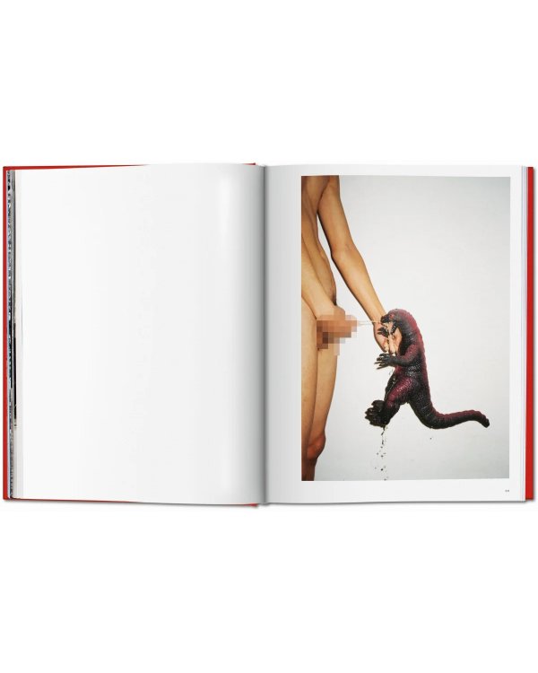 Ren Hang