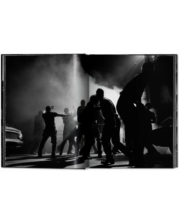 Peter Lindbergh. Untold Stories