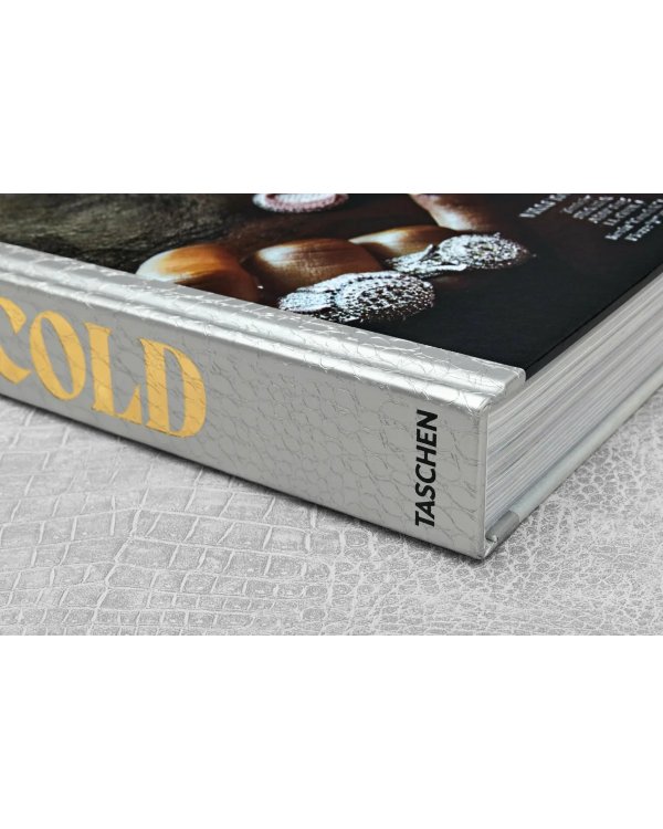 Ice Cold. A Hip-Hop Jewelry History