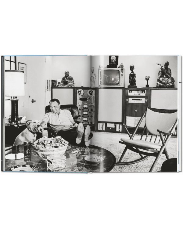 Gay Talese. Phil Stern. Frank Sinatra Has a Cold