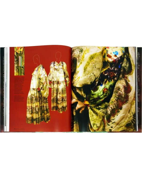 Vintage Fashion: Collecting and wearing designer classics