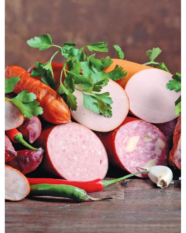 Колбасная книга. Домашние колбаски, ветчины, закуски и копчености