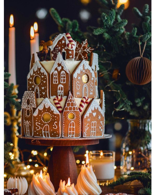 Книга новогоднего настроения. Все о главном празднике зимы: от украшения елки до создания теплых воспоминаний