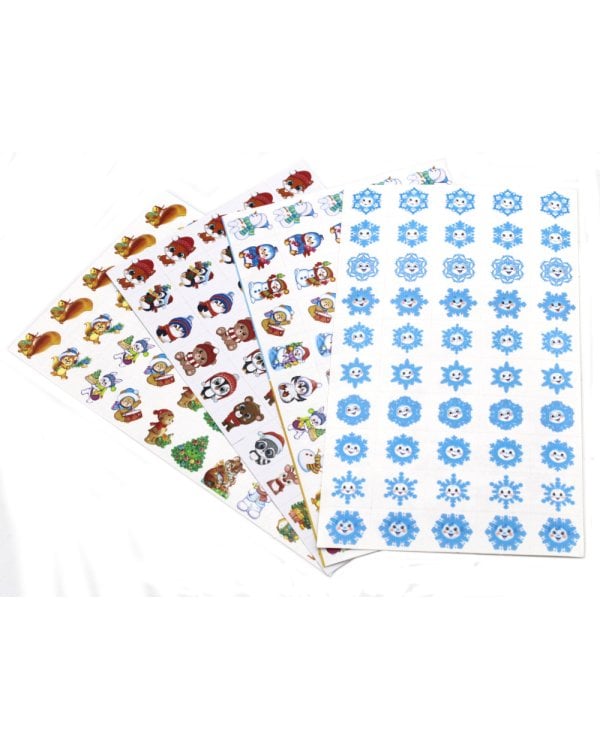 Новогодний подарок в чемоданчике КАРУСЕЛЬ (20 предментов: 5 книг, 2 комп. Укр., 5 фигур, 5 наборов наклеек, диплом, письмо ДМ, открытка)