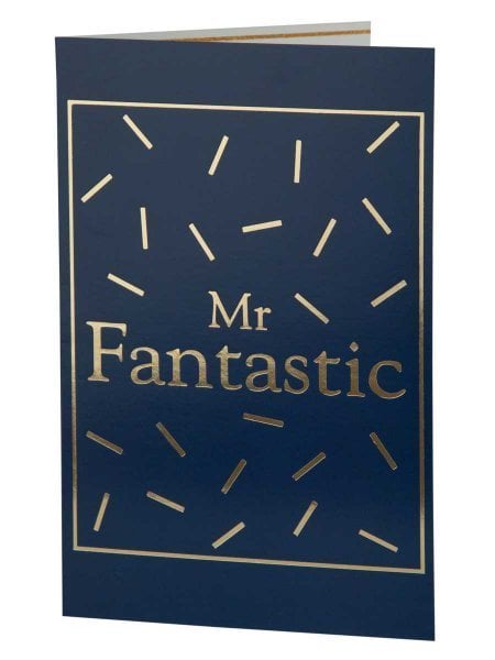 Подарочная открытка Фантастический мужчина с книжной раскладкой с технологией из мелованного картона 235 р, цветность 4+4, дизайн с присутствием золотого тиснения, уф лак. 18,3х12,1см арт.82742