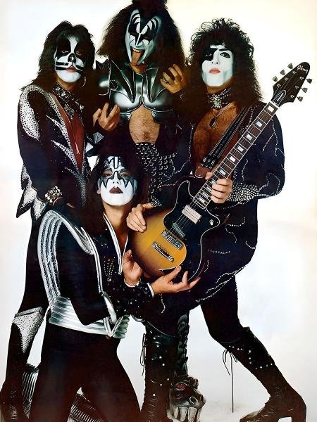ПОСТЕР. Серия Звезды рока. KISS. Формат А3.