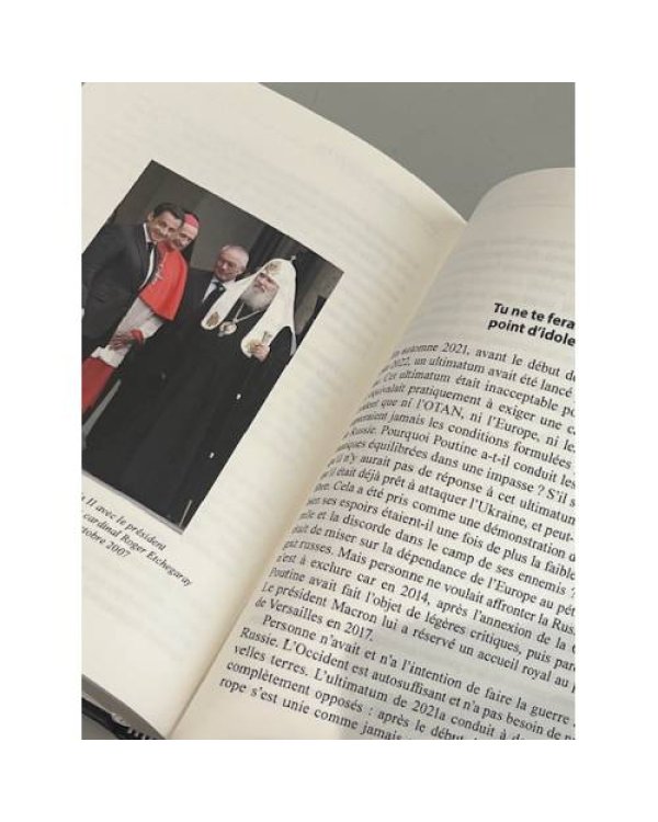 L’EXPLOIT D’UN INTERPRÈTE. Mémoires d’un Français-Russe Traduit par Bruno Bisson et Nikita Krivochéine