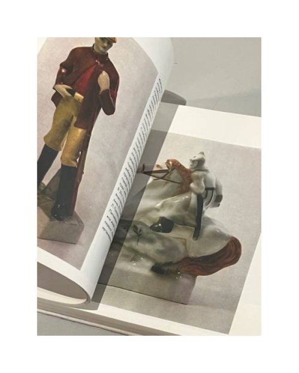 Дополнительное изображение книги «Советское декоративное искусство»