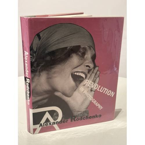 Alexander Rodchenko. Revolution in Photography. Catalogue.