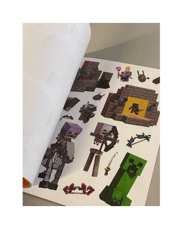 MINECRAFT Dungeons. Стікербук