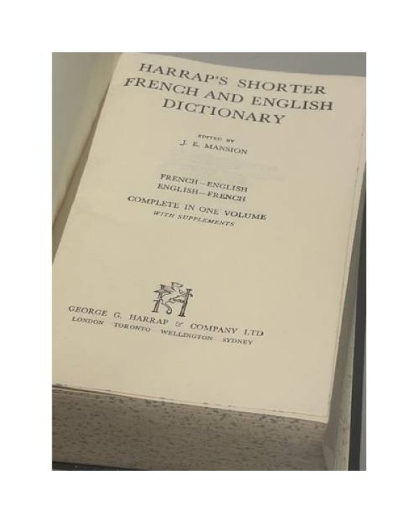 Дополнительное изображение книги «Harrap's Shorter French and English Dictionary»