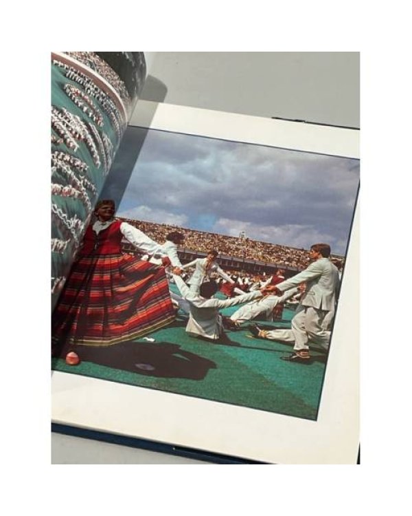 Дополнительное изображение книги «Riga. Девять песен о Риге»