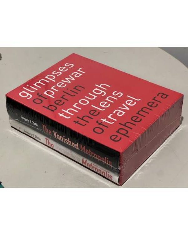 Дополнительное изображение книги «The Vanished Metropolis: Glimpses of Prewar Berlin through the Lens  of Travel Ephemera»