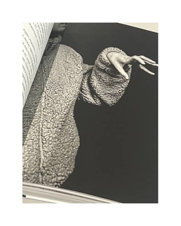 Дополнительное изображение книги «Неудобное место»
