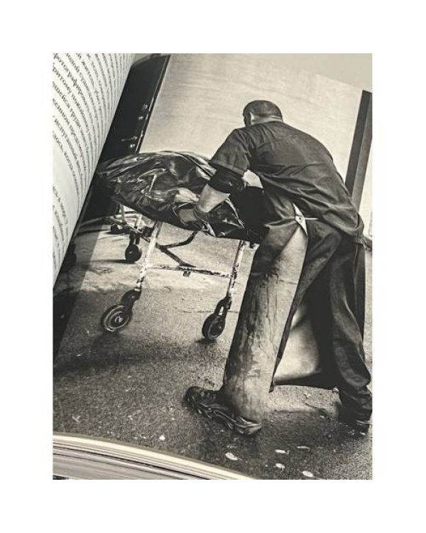 Дополнительное изображение книги «Неудобное место»