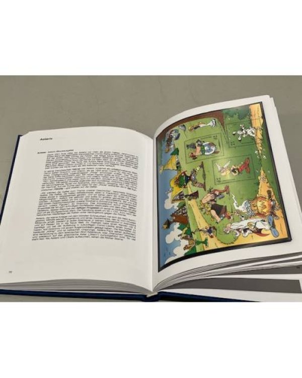 Дополнительное изображение книги «Postwertzeichen Jahrbuch 2015»