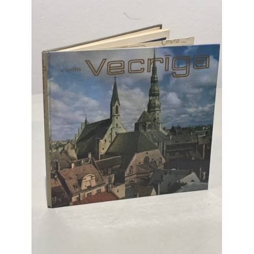 Обложка книги «Vecriga» — Ванадзиньшн З., Упитис Вальдемар