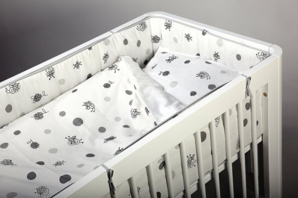 Troll Bumper for Cot Bee Art.BMBE30 Мягкий бортик-охранка для детской кроватки, 300 см