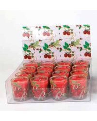 Свеча в чашке малины