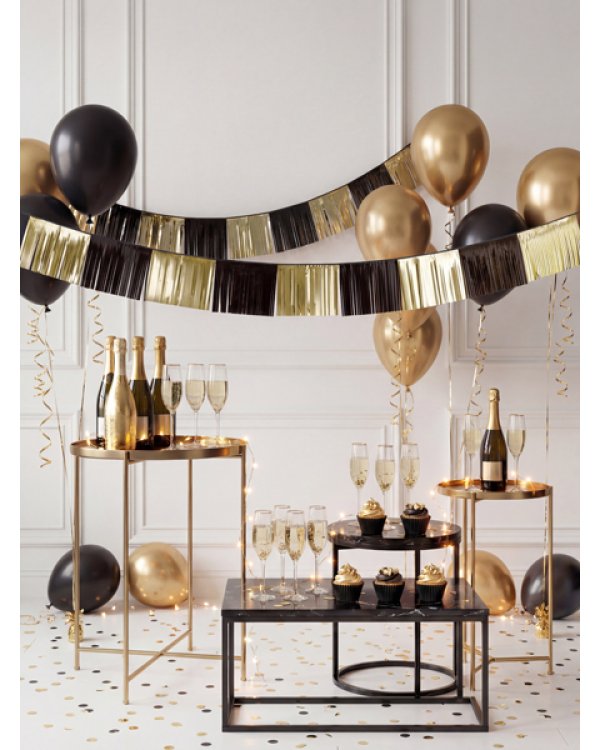 Дополнительное изображение книги «Foil fringe garland, 300x25 cm, black and gold»