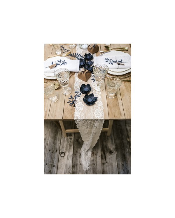 Lace, off-white, 0,18 x 9m (1 pc. / 9 lm)