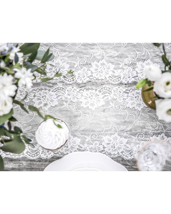 Lace, off-white, 0,18 x 9m (1 pc. / 9 lm)