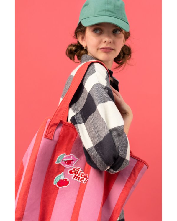 Iron on patches Bite me, mix, 4-4.5x4.5-7 cm (1 pkt / 3 pc.)