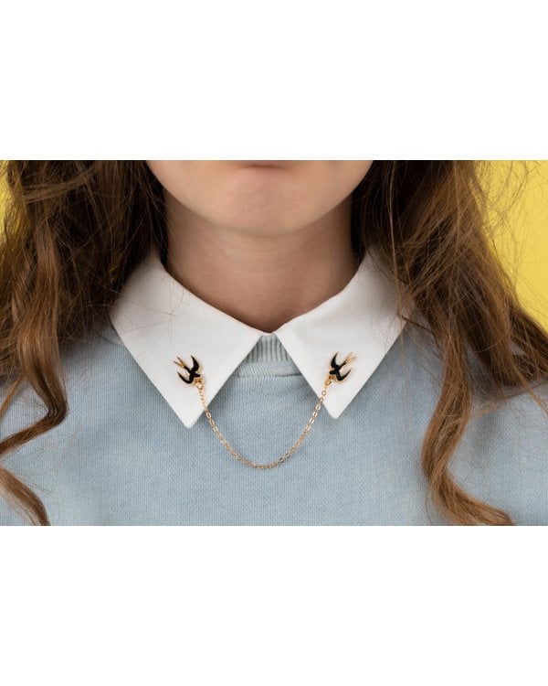 Collar Pin Swallow