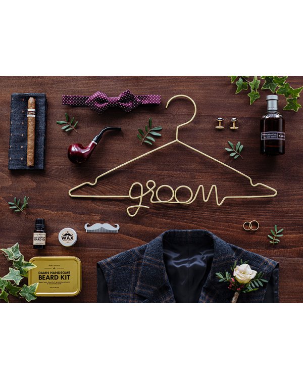 Metal hanger Groom, gold, 45x27cm