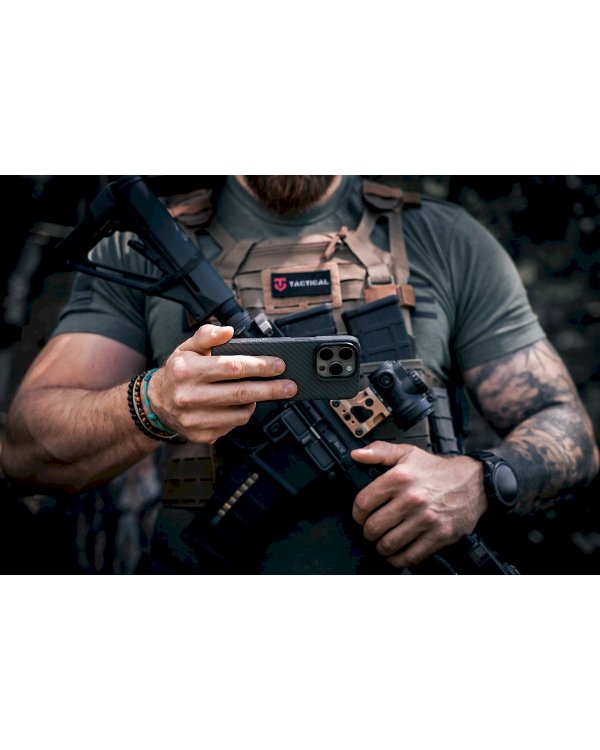 Tactical MagForce Aramid Cover Защитный чехол для Apple iPhone 16 Pro Max / чёрный