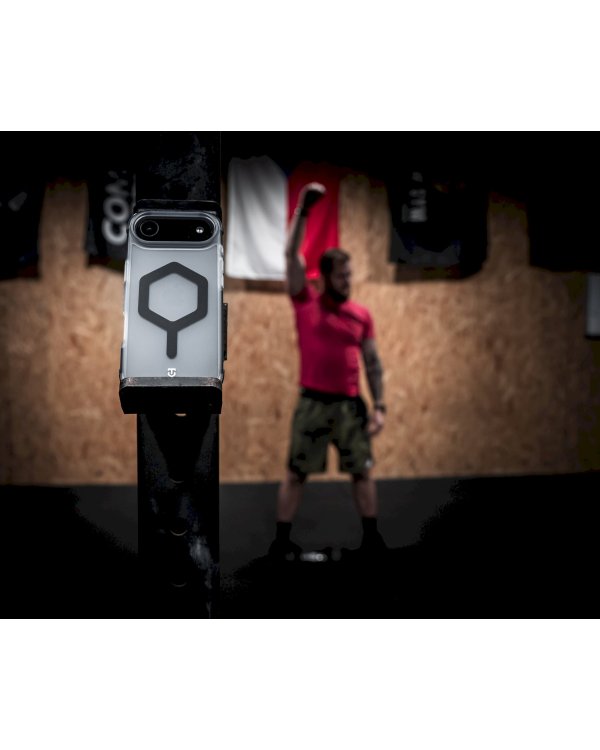 Tactical MagForce Hexagon Cover Защитный чехол для Apple iPhone 16 Pro / чёрный
