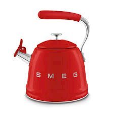 Smeg WKF01RD Чайник для плиты 50´Style 2.3L Red