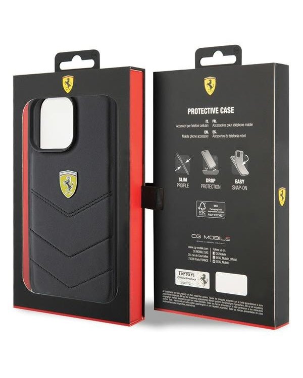 Ferrari Quilted Metal Logo Back Case Защитный Чехол для Apple iPhone 15 Pro Max