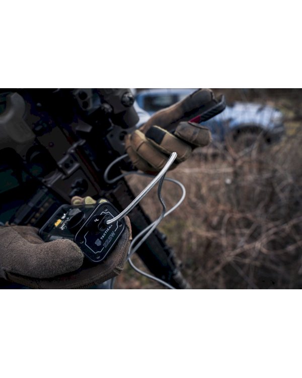 Дополнительное изображение книги «Tactical C4 Explosive Powerbank Зарядная батарея 9600mAh / чёрный»