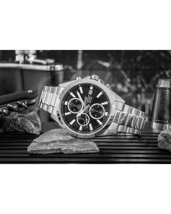 CASIO EFV-560D-1AVUEF Мужские часы