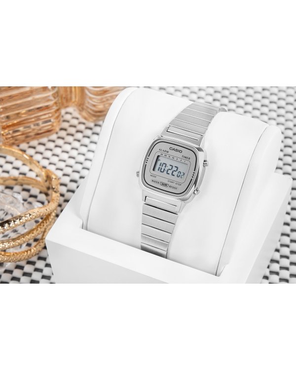 CASIO LA670WA-7DF Женские часы