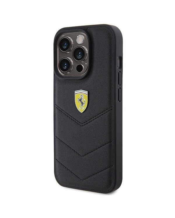 Ferrari Quilted Metal Logo Back Case Защитный Чехол для Apple iPhone 15 Pro