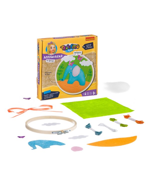 Аппликация из фетра на пяльцах. Слоник на прогулке